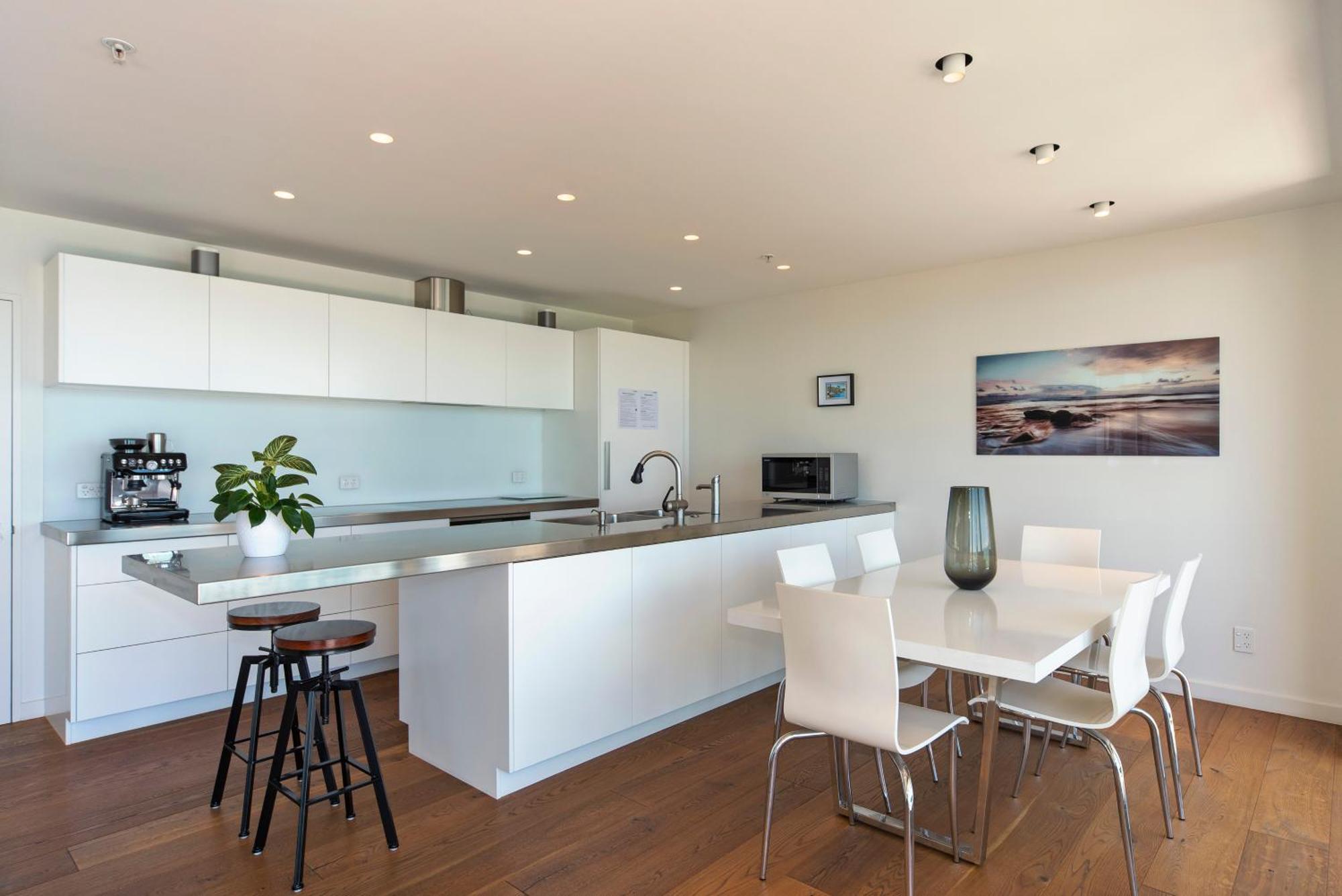 Penthouse 37 - Nelson Waterfront Apartment Extérieur photo