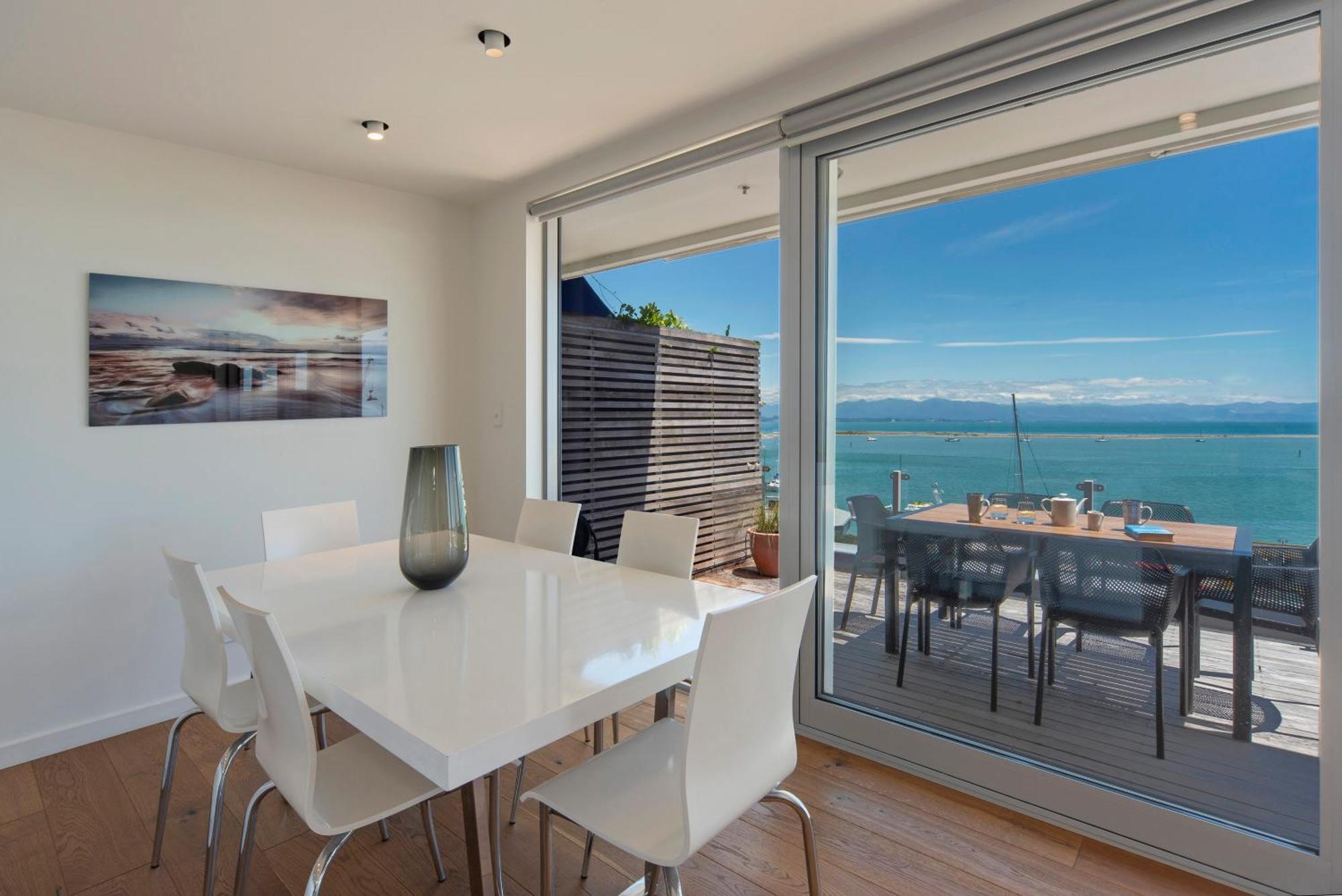 Penthouse 37 - Nelson Waterfront Apartment Extérieur photo